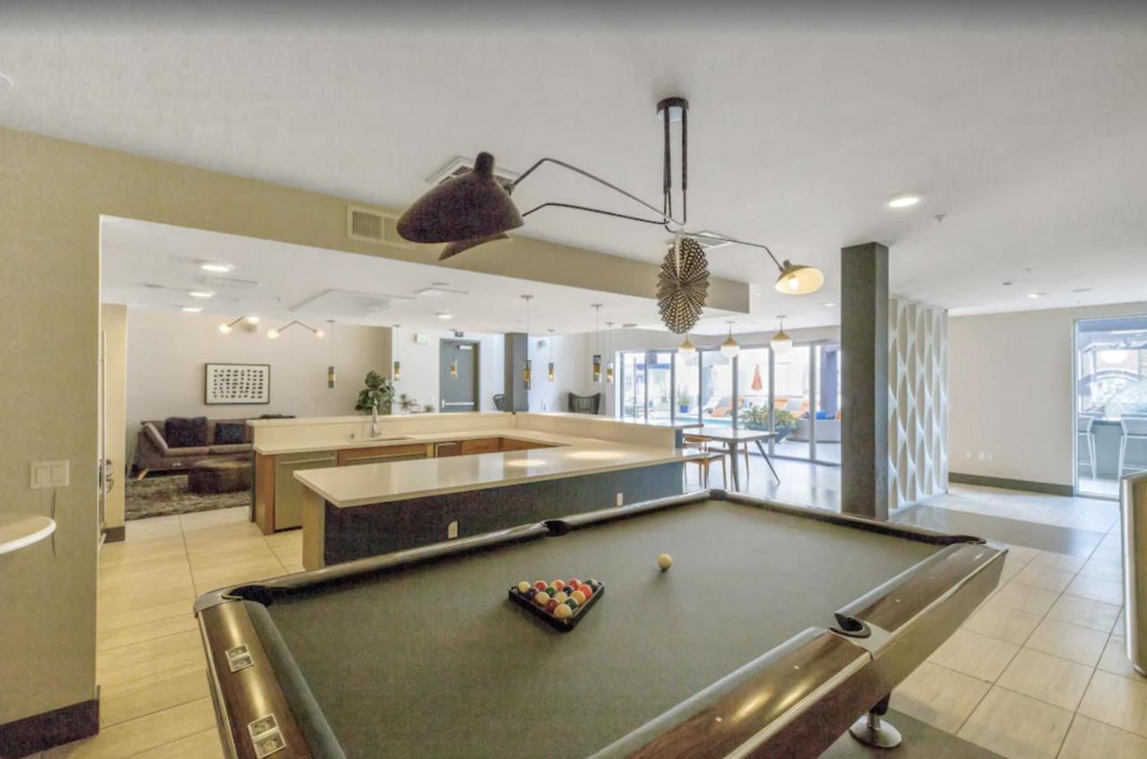 Centrally Located Apartments With Free Parking Glendale Bagian luar foto
